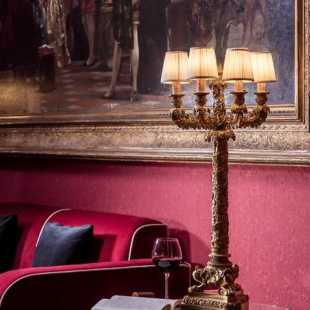 Hotel Regency - Small Luxury Hotels Of The World Флоренція Екстер'єр фото