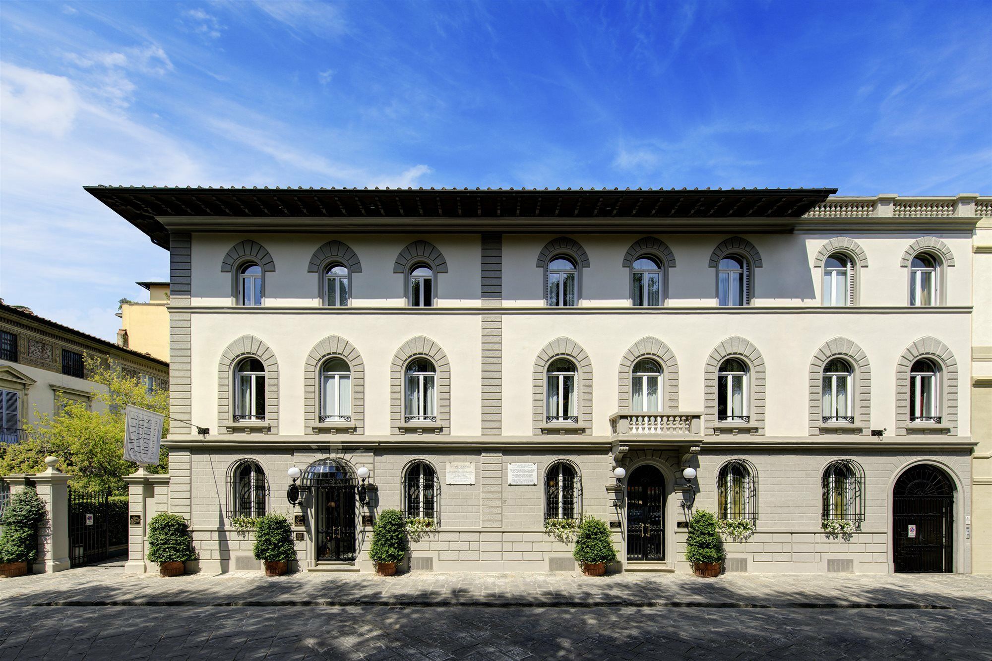 Hotel Regency - Small Luxury Hotels Of The World Флоренція Екстер'єр фото
