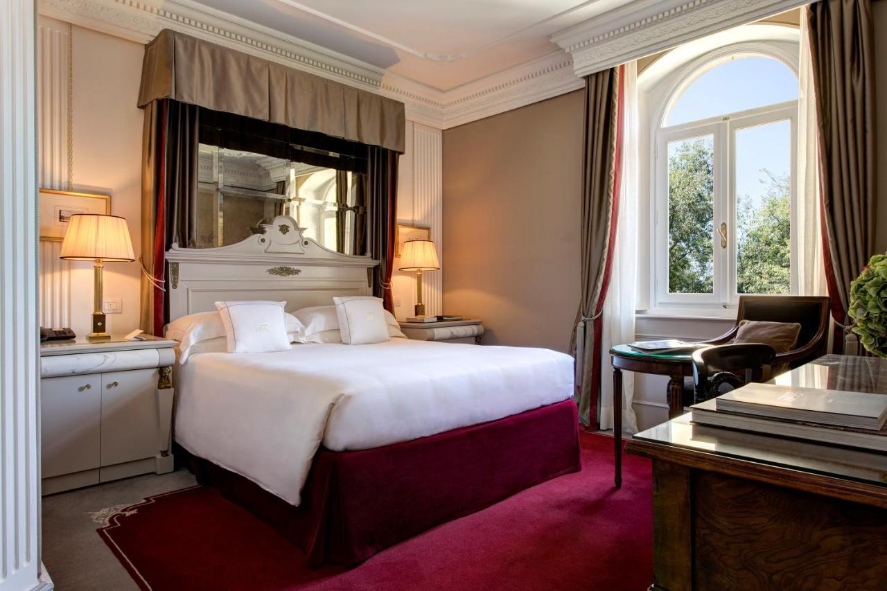 Hotel Regency - Small Luxury Hotels Of The World Флоренція Екстер'єр фото